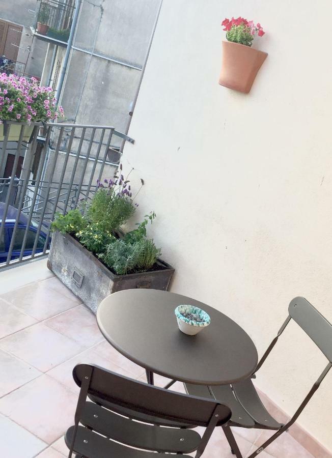 La Casa Di Ro Petralia Sottana Exterior foto